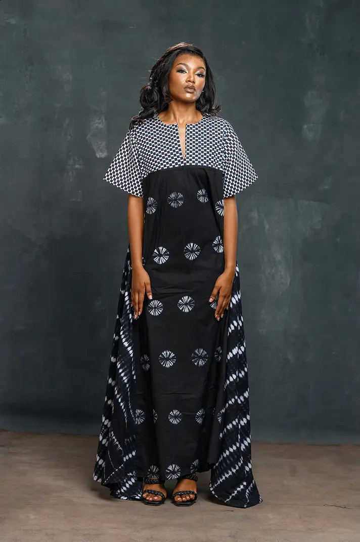 BOUBOU KPEKU BLANC NOIR